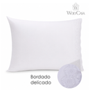 Jogo 2 Fronhas Bordado Belle Maison 50cm x 70cm Branco Microfibra - Lyor