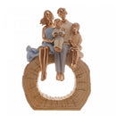 Figura Decorativa de Resina Família 18cm x 8cm x 27cm - Wolff